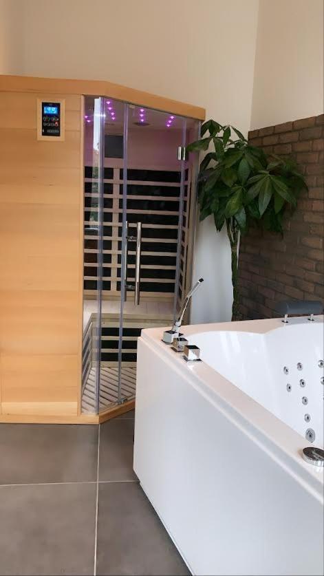 V' Appart Spa Troyes Ngoại thất bức ảnh